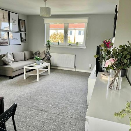 Clydebank Brand New 3Bdr Home, Glasgow Eksteriør bilde