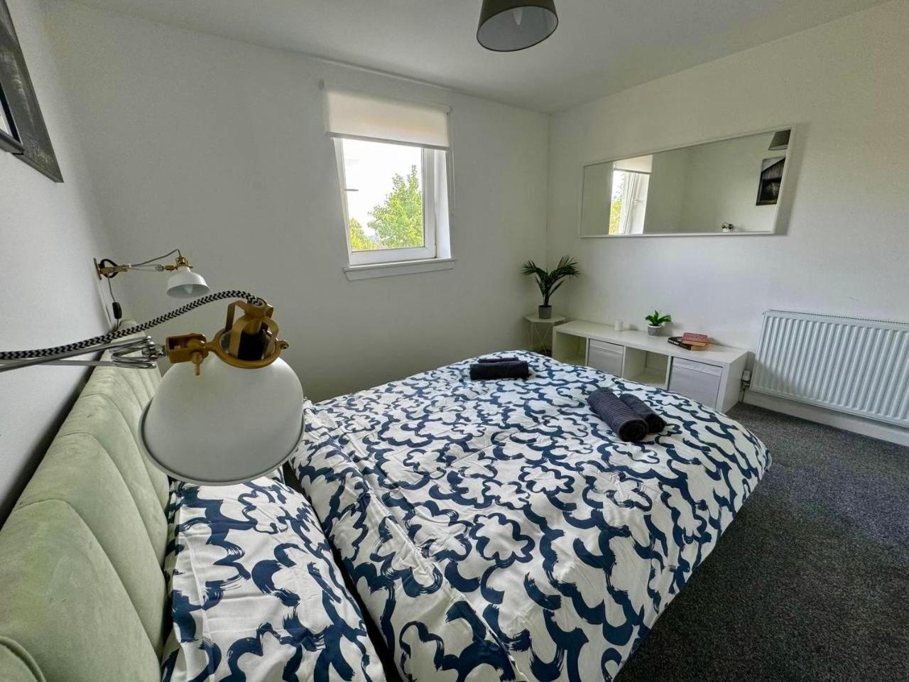 Clydebank Brand New 3Bdr Home, Glasgow Eksteriør bilde