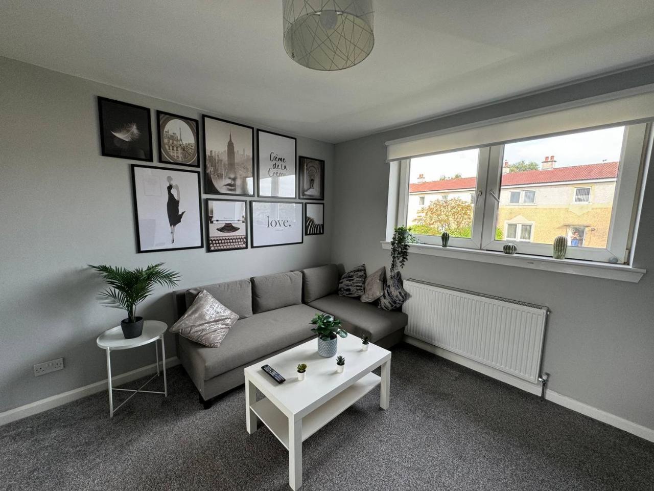 Clydebank Brand New 3Bdr Home, Glasgow Eksteriør bilde